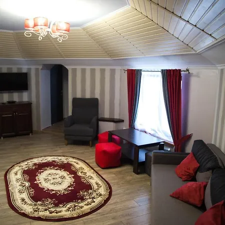 Keptaryk Lodge